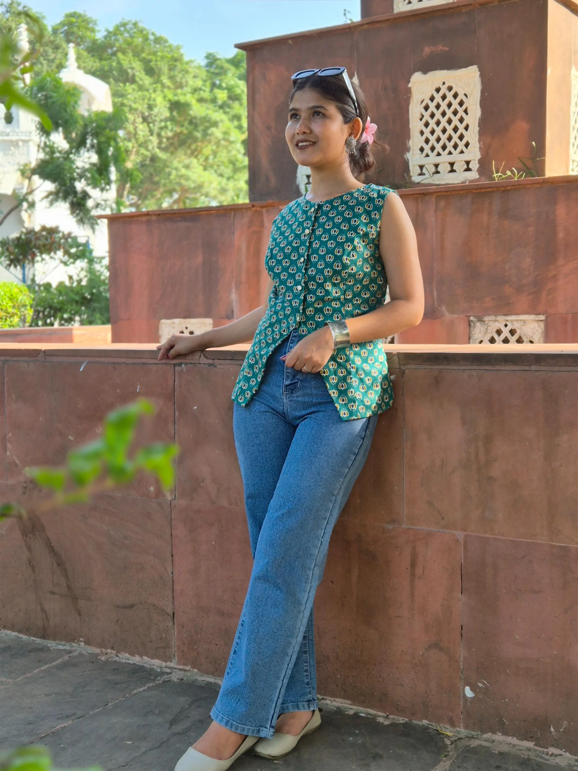 Ethnic Print waistcot for Women: Casual & Chic Summer Style - Image 10