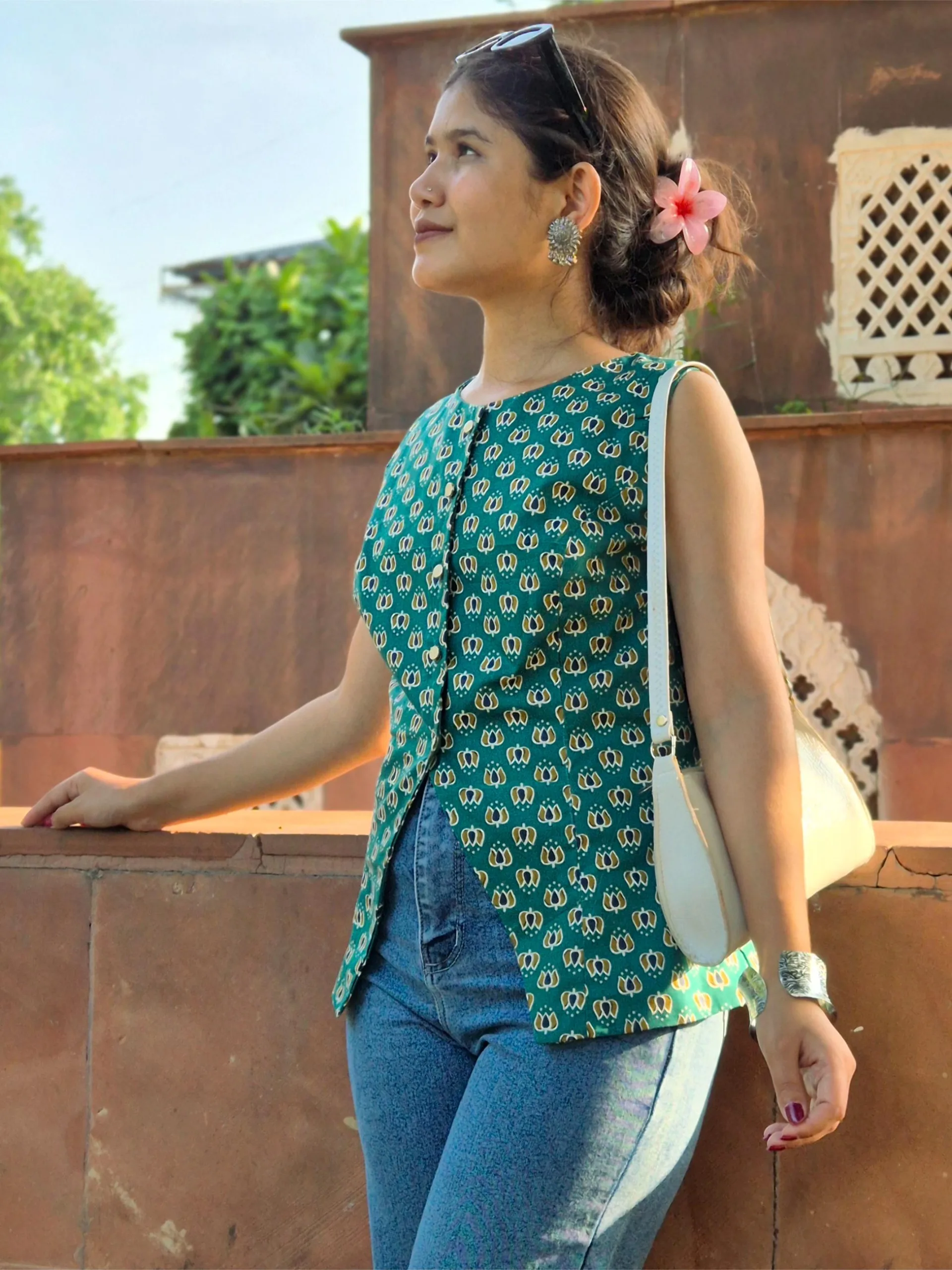 Ethnic Print waistcot for Women: Casual & Chic Summer Style - Image 8