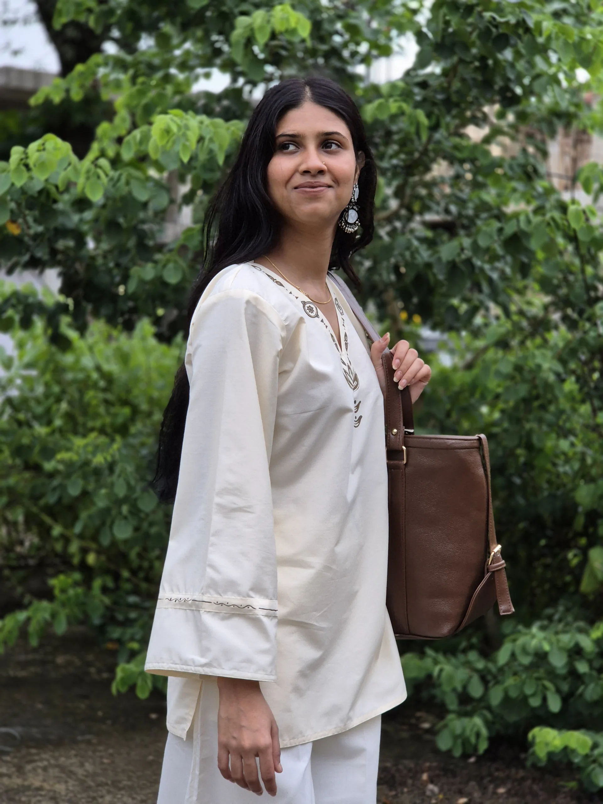 “Beautiful Full Sleeve Short Kurti for Women in Premium Cotton”