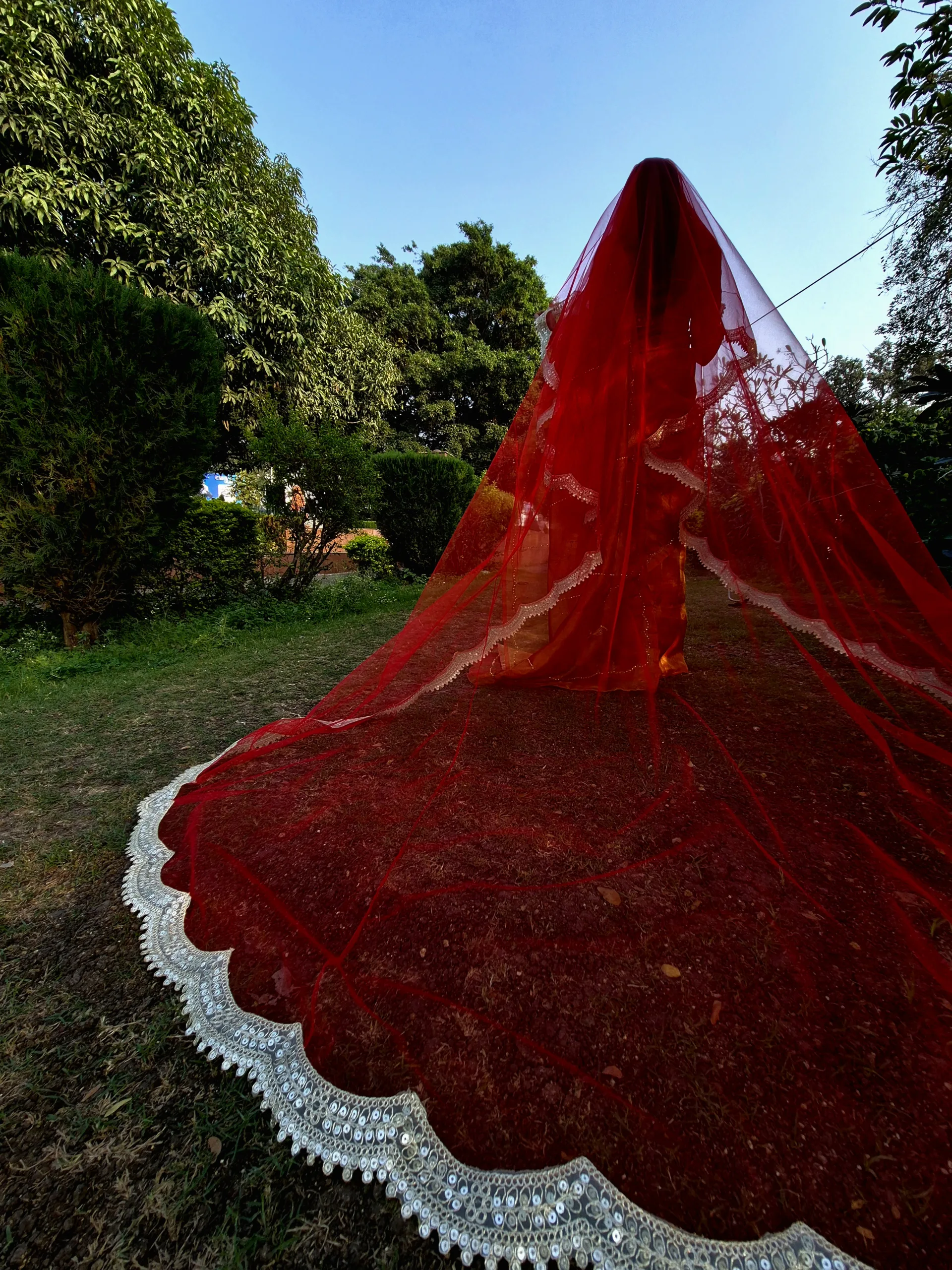 Bridal Ghunghat Veil with Scalloped Border | 4 Meter Royal Bridal Entry Veil - Image 5