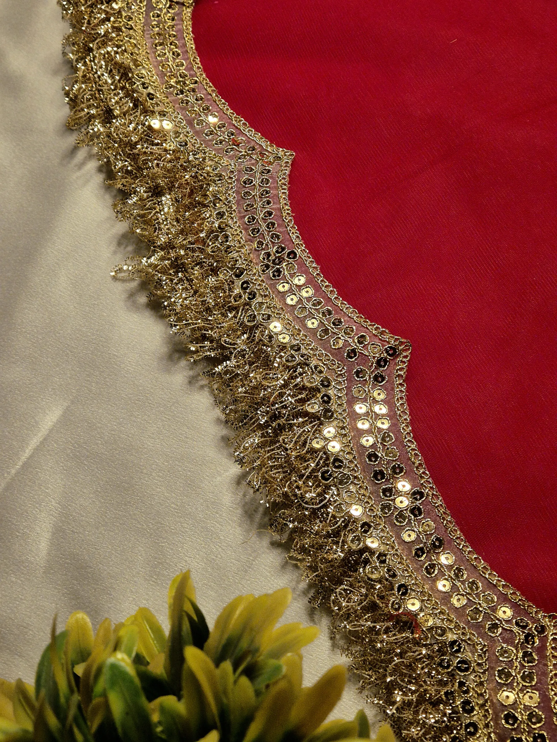 Net Bridal Dupatta with Embroidered Lace Border (Red) - Image 4